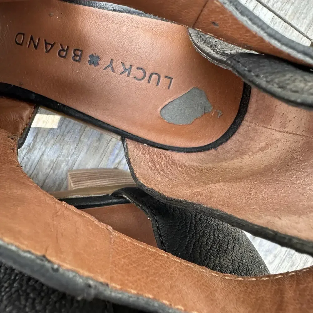 Lucky Brand lining inside